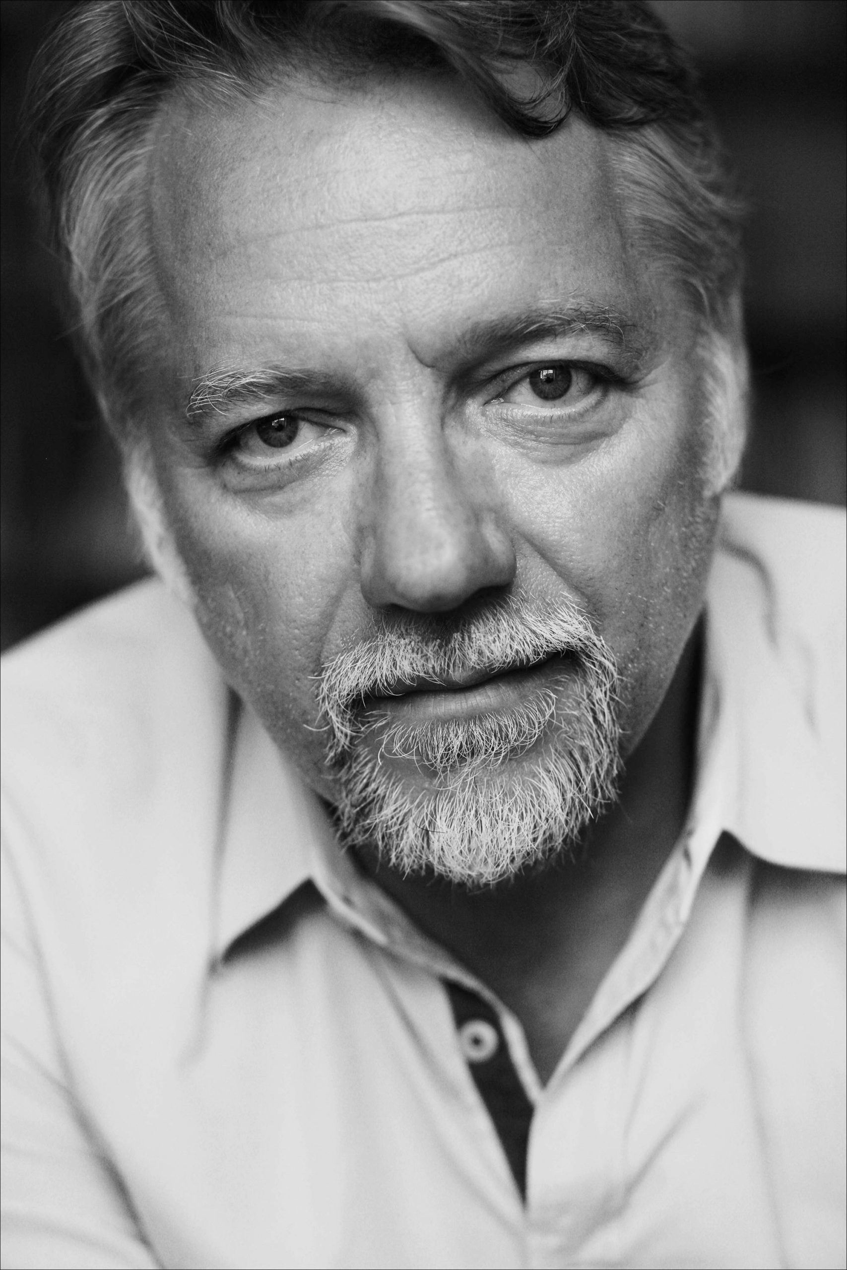 Ed Burtynsky Green Champion, photo of Edward Burtynsky, a Bullfrog Power customer